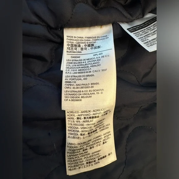 Levi's Jean Jacket w Sherpa & Quilted Lining, sz M - Picture 12 of 14